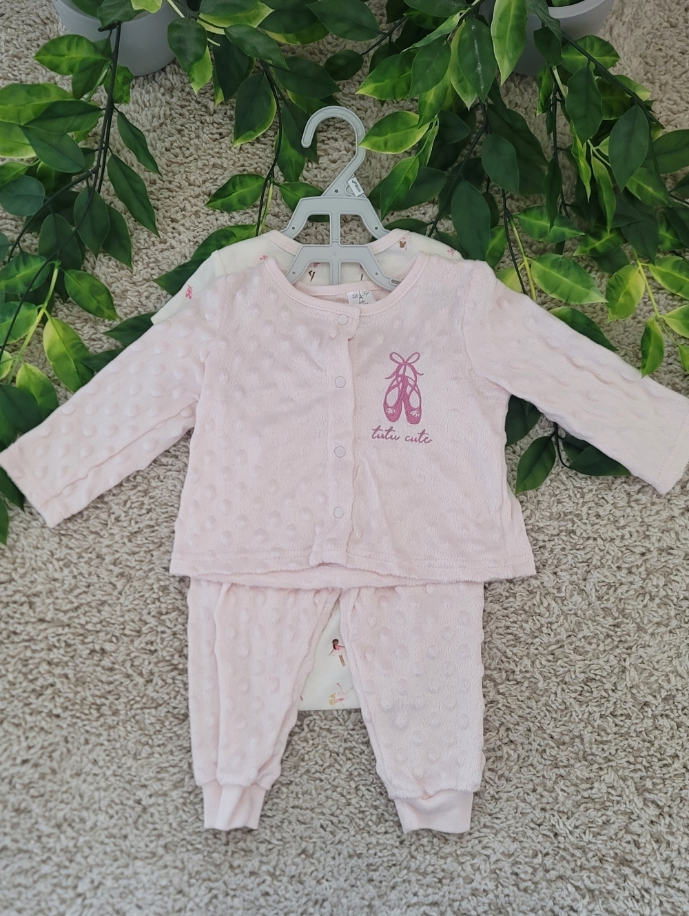 Baby Girl Light Pink Ballerina/Tutu 3 Piece Outfit (6-9 Months)